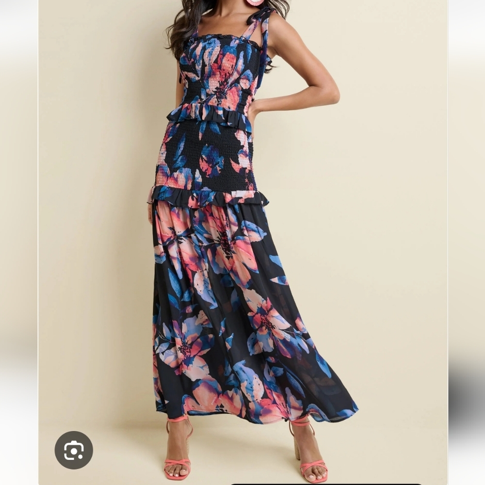 VENUS Smocked Floral Maxi Dress Size 6